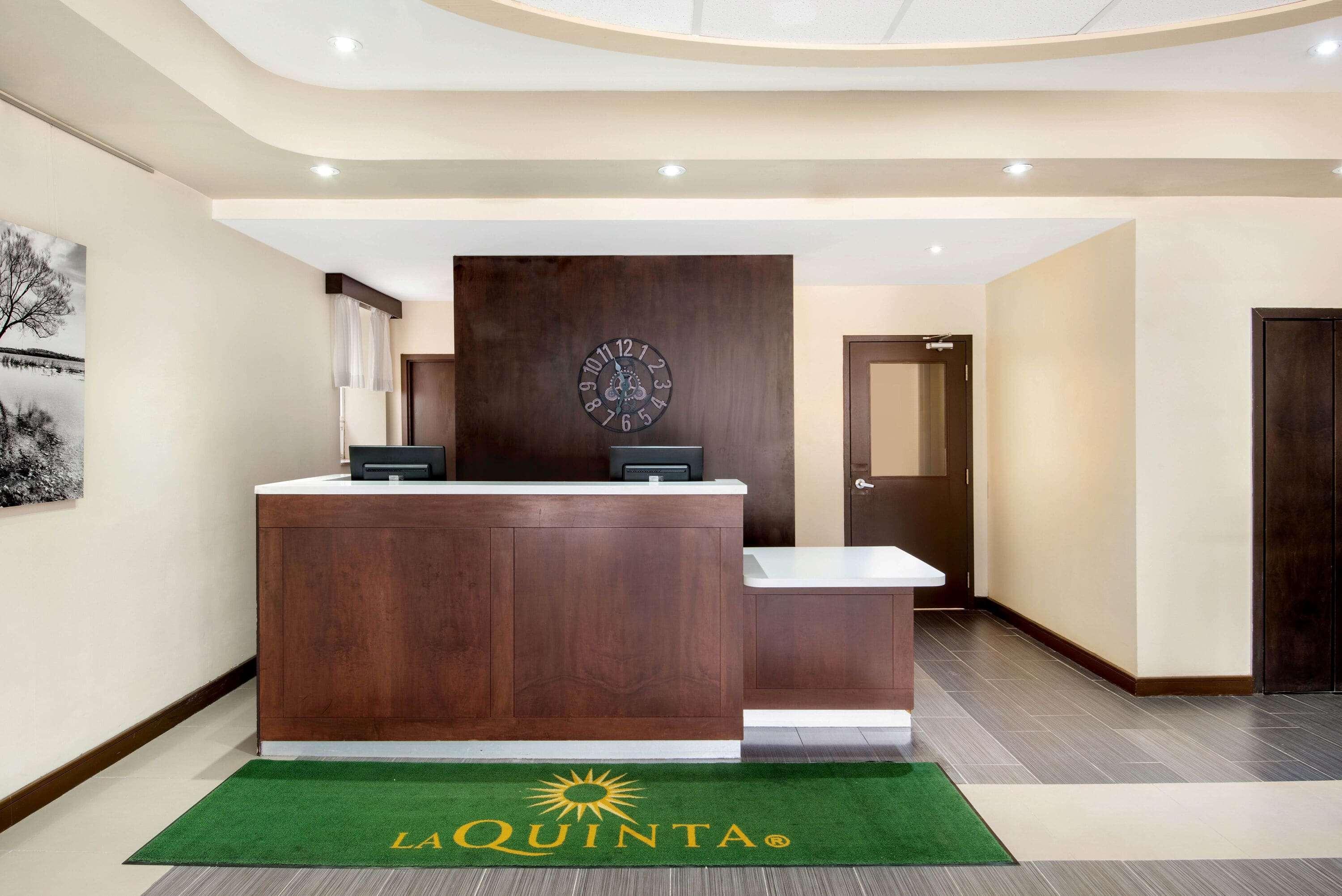 Hotel La Quinta By Wyndham Oshawa Esterno foto